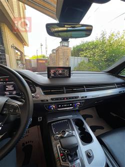 اودي Q7